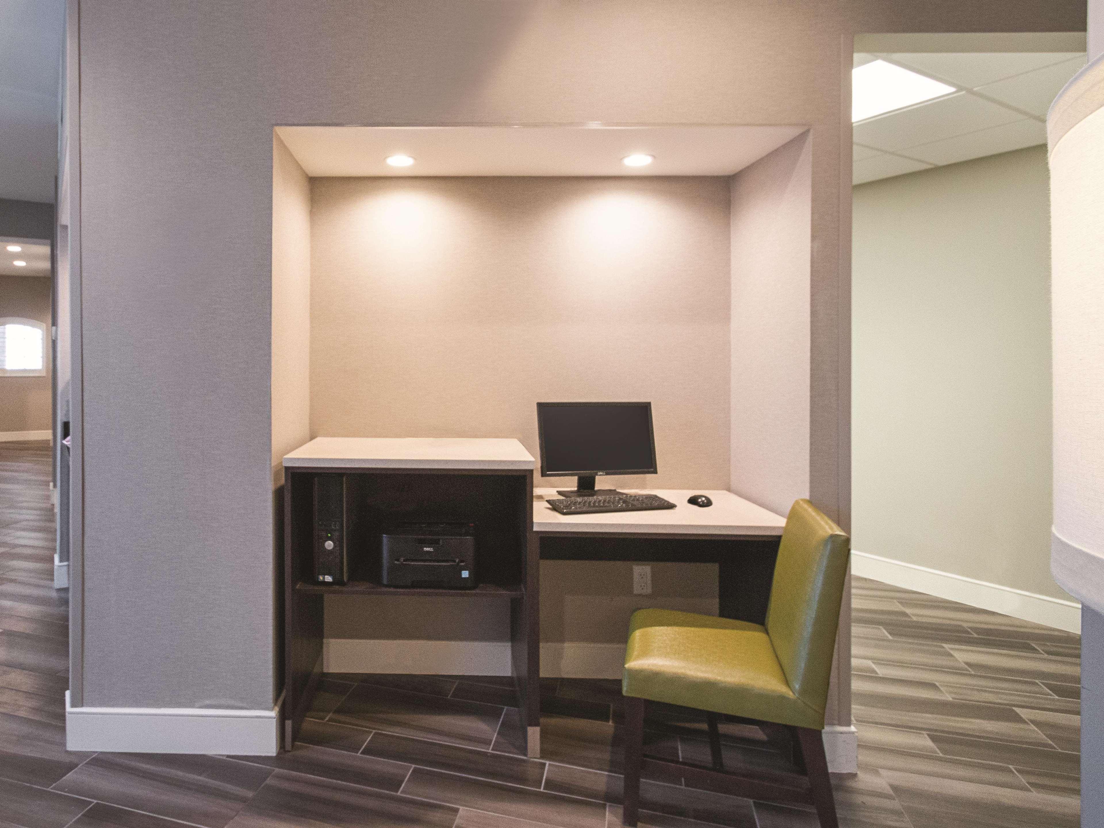 La Quinta By Wyndham Orem University Pwy Provo Extérieur photo